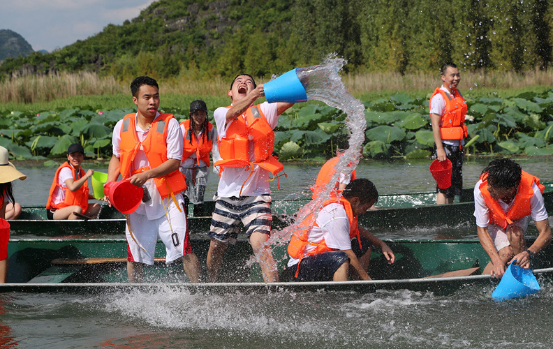 潑水之旅進(jìn)行時(shí)！